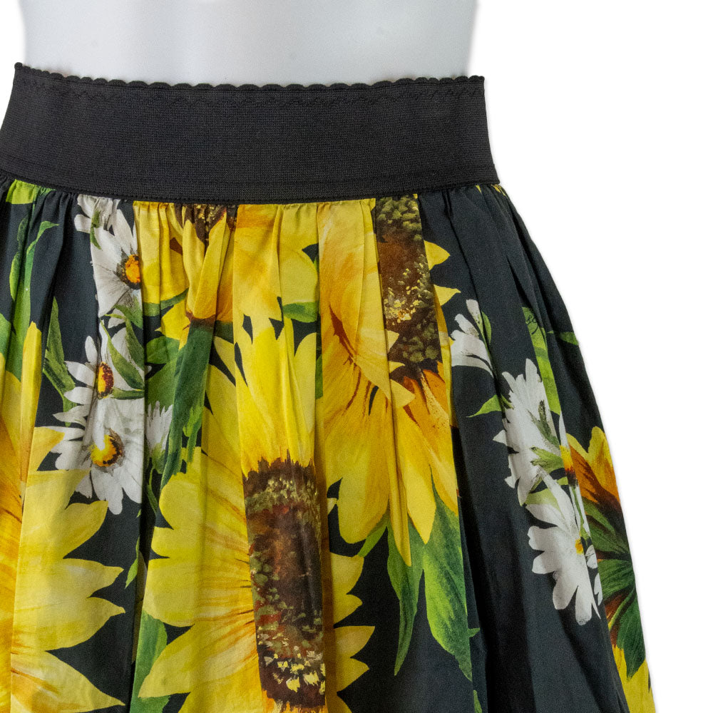 Dolce 
Gabbana Sunflower Printed Pleated Skirt with Elastic Waist Band