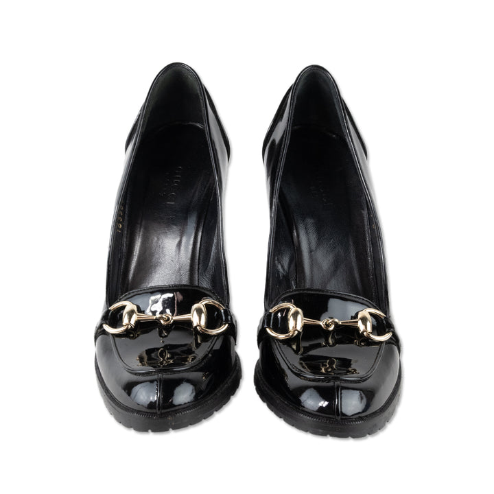 Gucci Black Patent Leather Round Toe Pumps with Silver Horse-bit Buckle