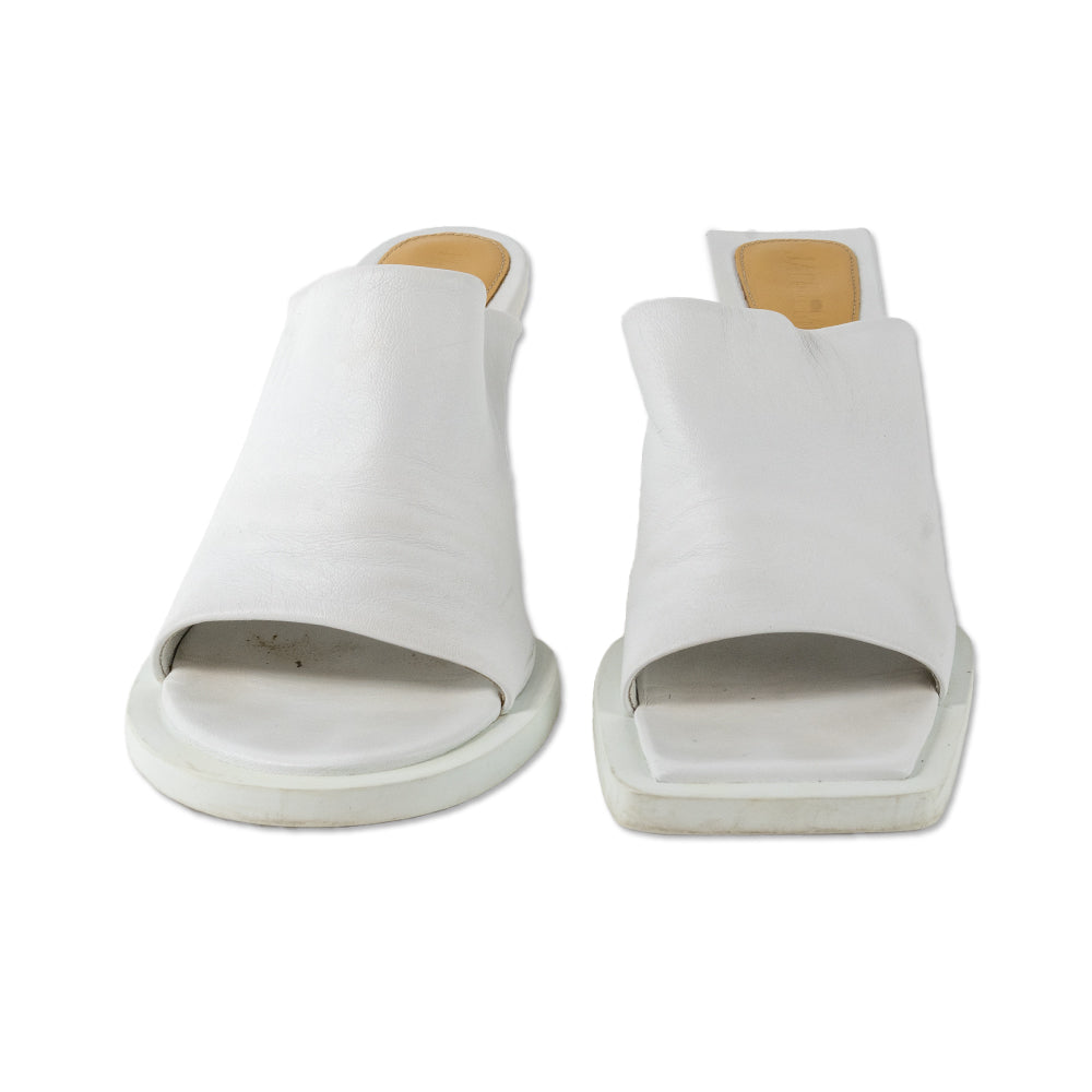 Jacquemus Rond Carré White Leather Heeled Sandals