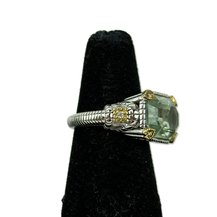 Judith Ripka Green Stone 
Diamond Cocktail Ring