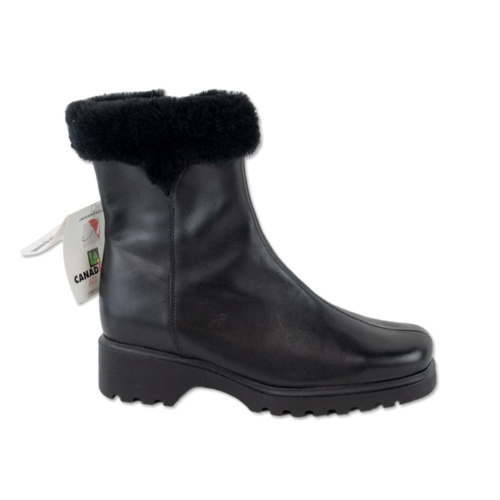 La Canadienne Water Proof Lined Ankle Boots