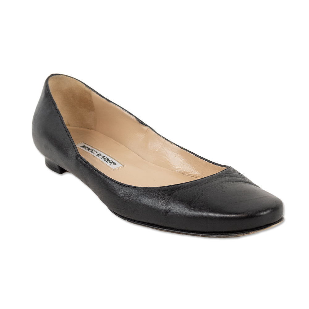 Manolo Blahnik Black Leather Ballet Flats