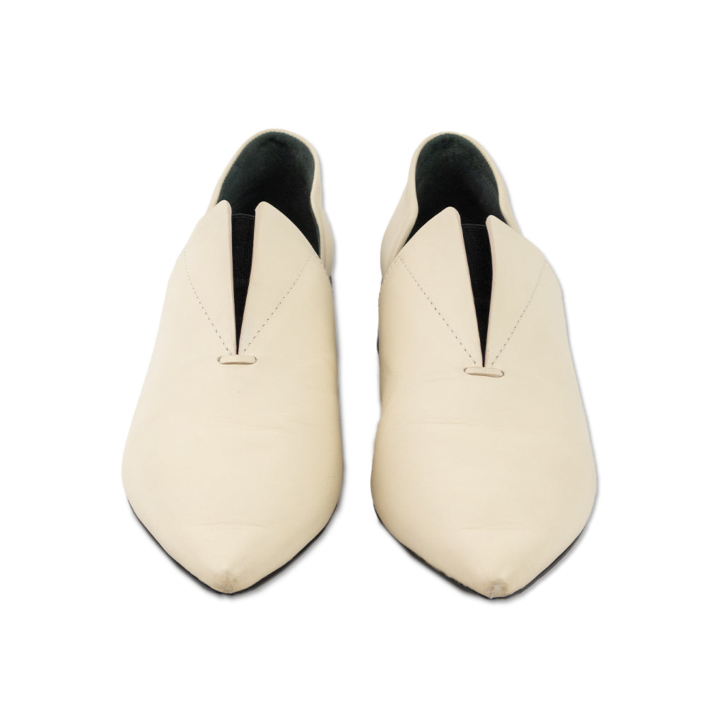 Mercedes Castillo White Leather Pointed Toe Open Side Loafers