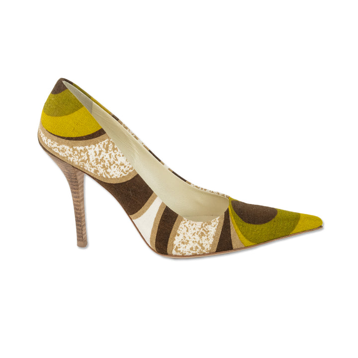 Miu Miu Pointed Toe Retro Printed Pumps