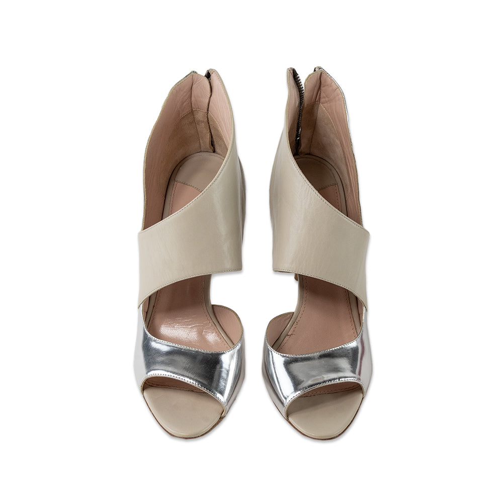 Miu Miu Silver and Tan Leather Peep Toe Pumps