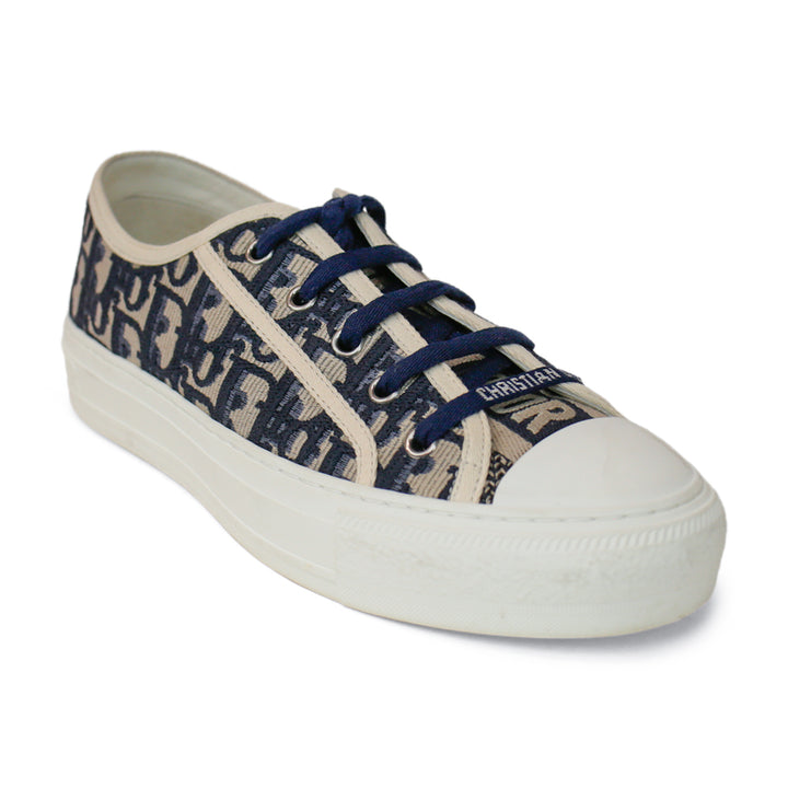 Christian Dior Walk
N
Dior Navy Oblique Embroidered Sneakers