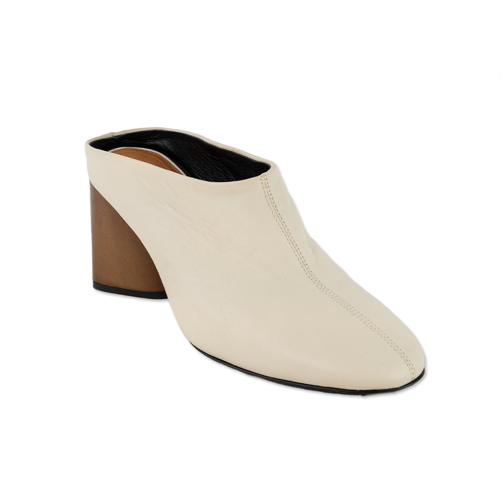 Rag 
Bone White Leather Round Toe Mules