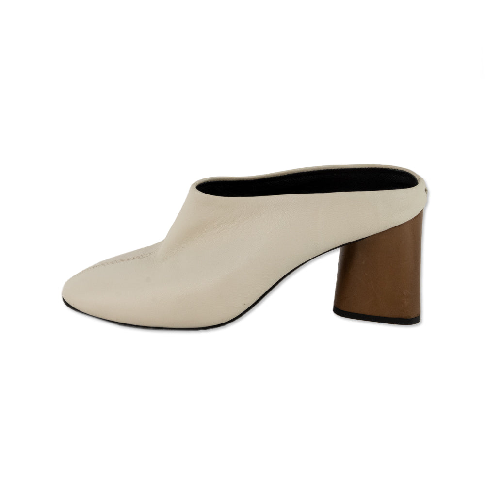 Rag 
Bone White Leather Round Toe Mules