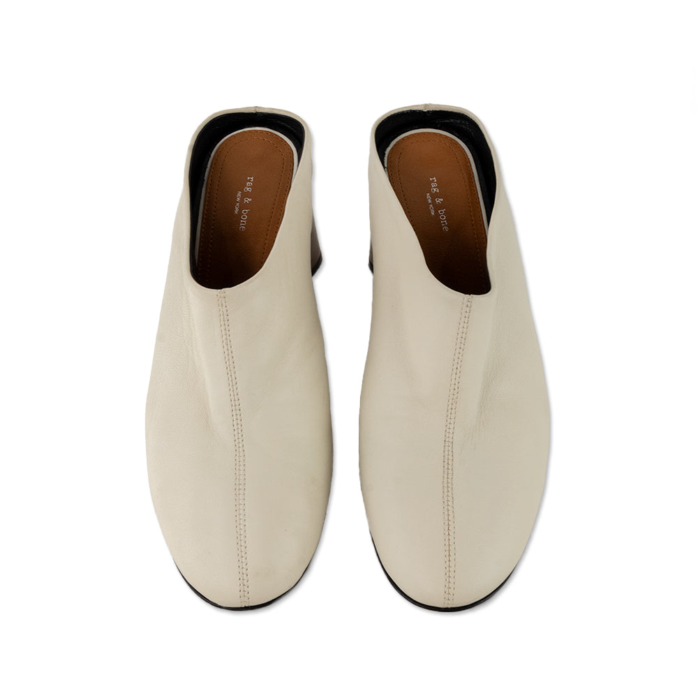 Rag 
Bone White Leather Round Toe Mules