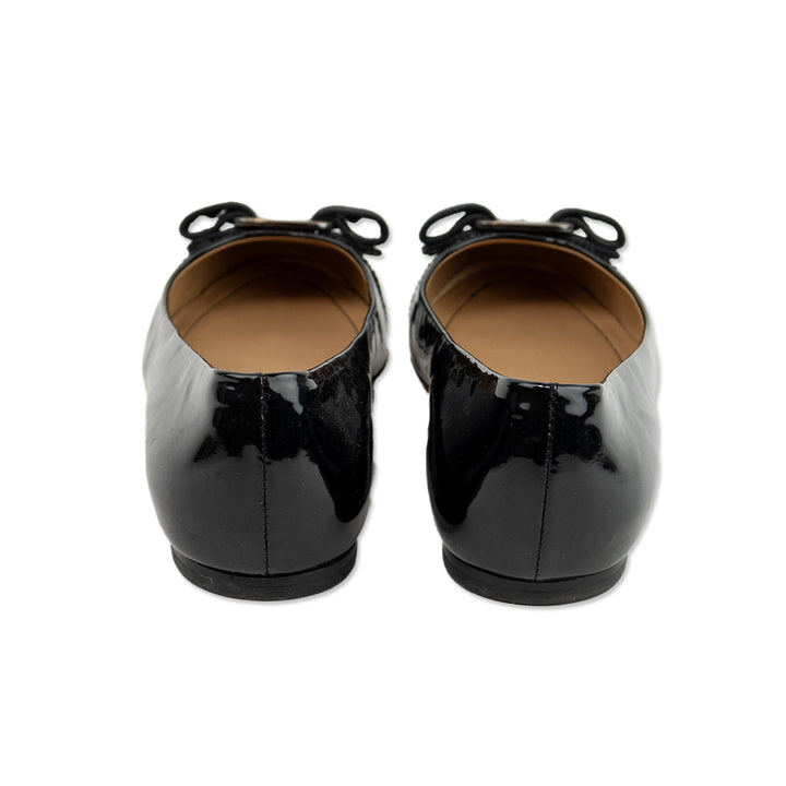 Salvatore Ferragamo Vera Patent Leather Flats