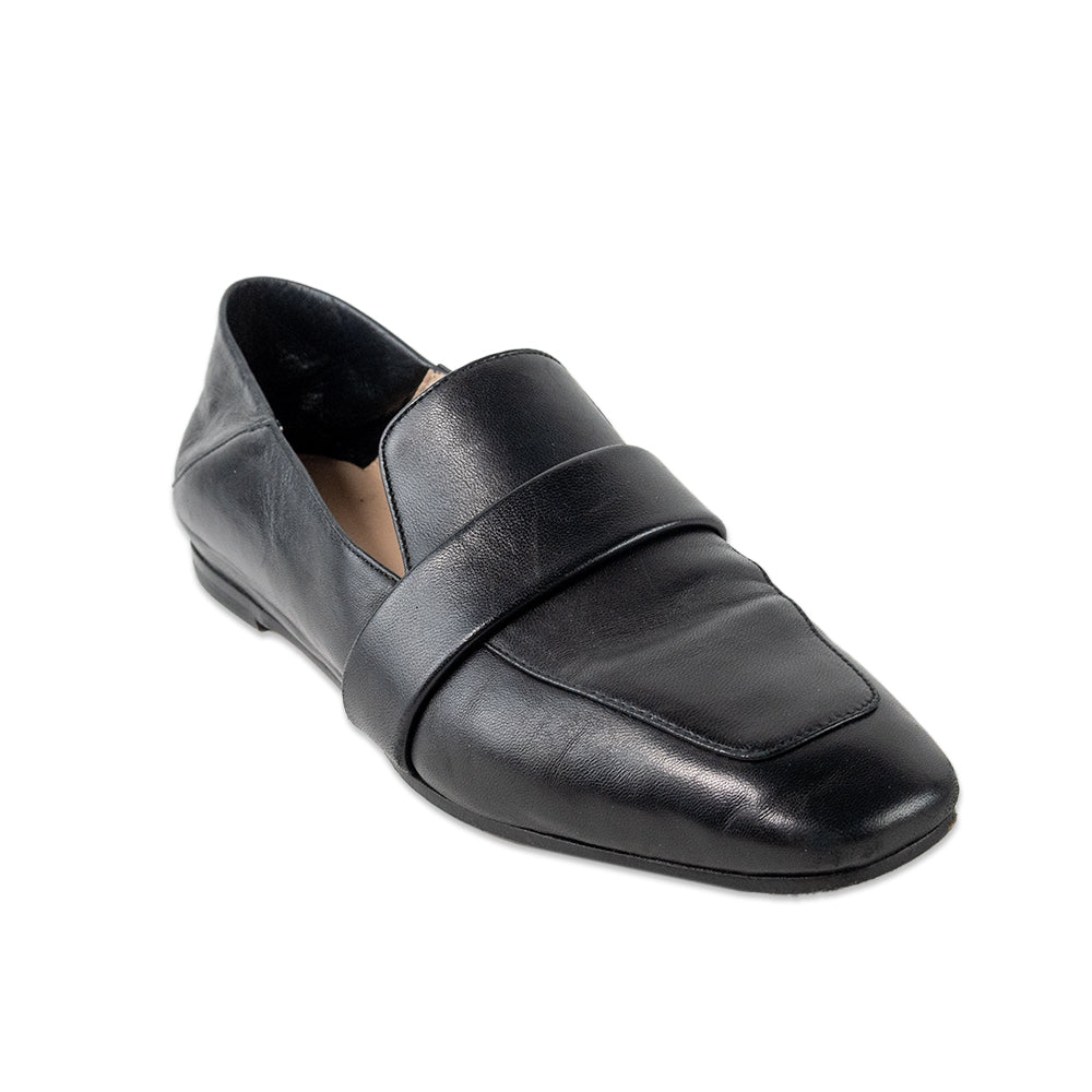 Stuart Weitzman Black Leather Square Toe Loafers