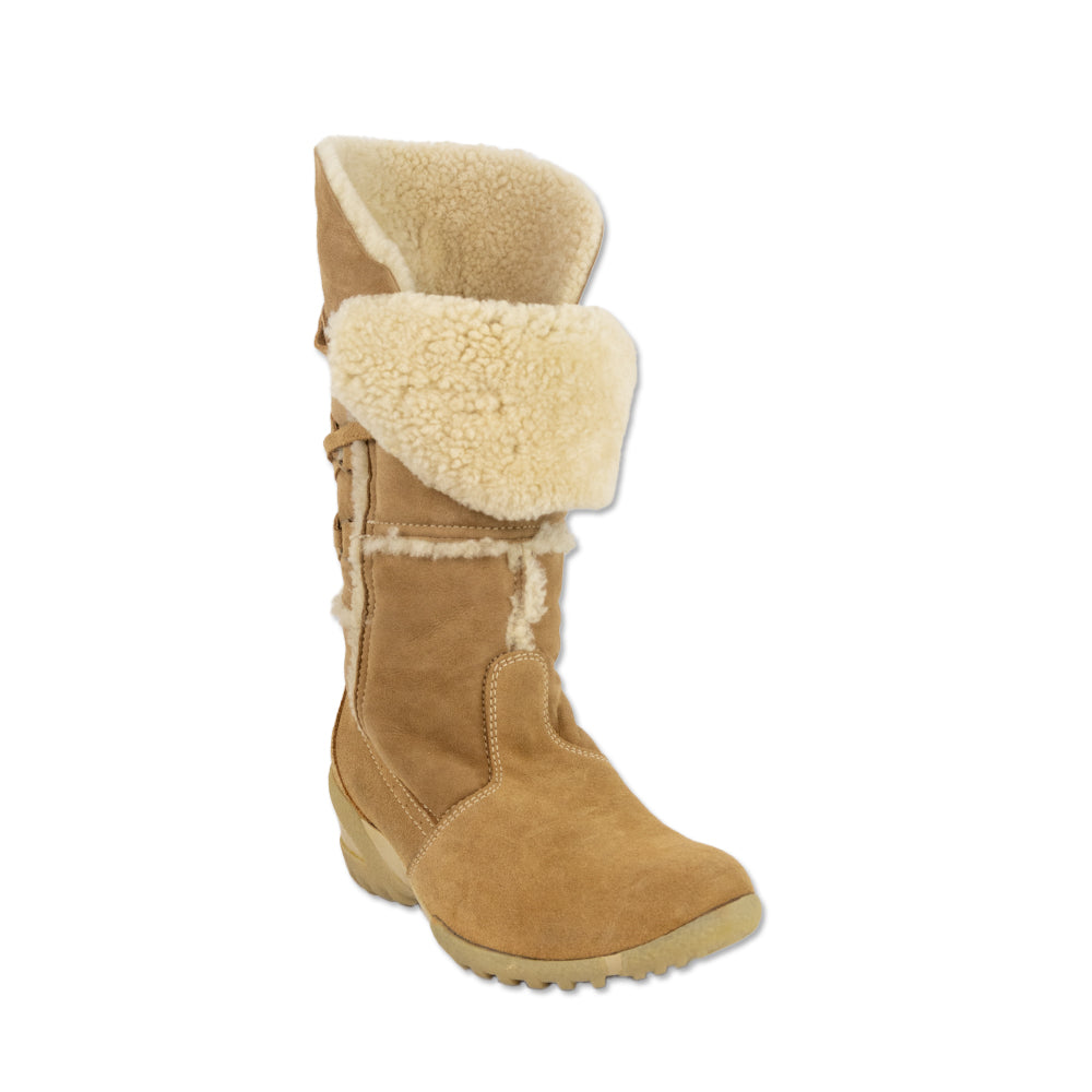 Tecnica Beige Suede Shearling-Lined Ski Boots