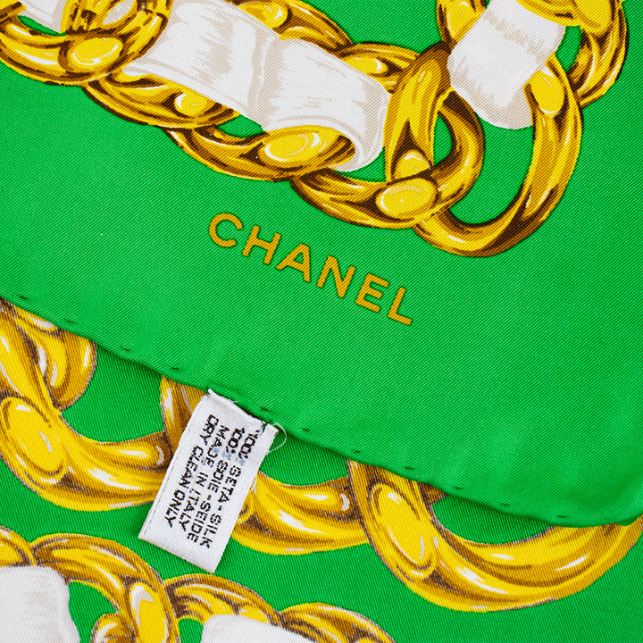 Chanel Vintage Green 
Gold Chain Silk Square Scarf