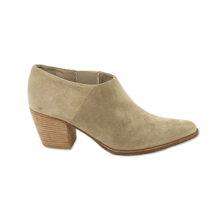 Vince Suede Pointed Toe Gray Chelsea Booties