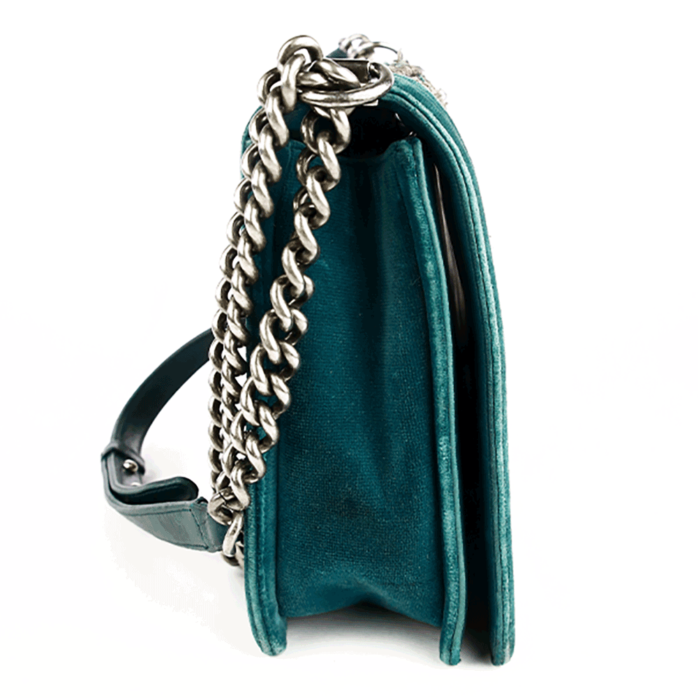 Side view of Chanel Emerald Green Velvet 
Tweed Large (2013-
14) Boy Bag