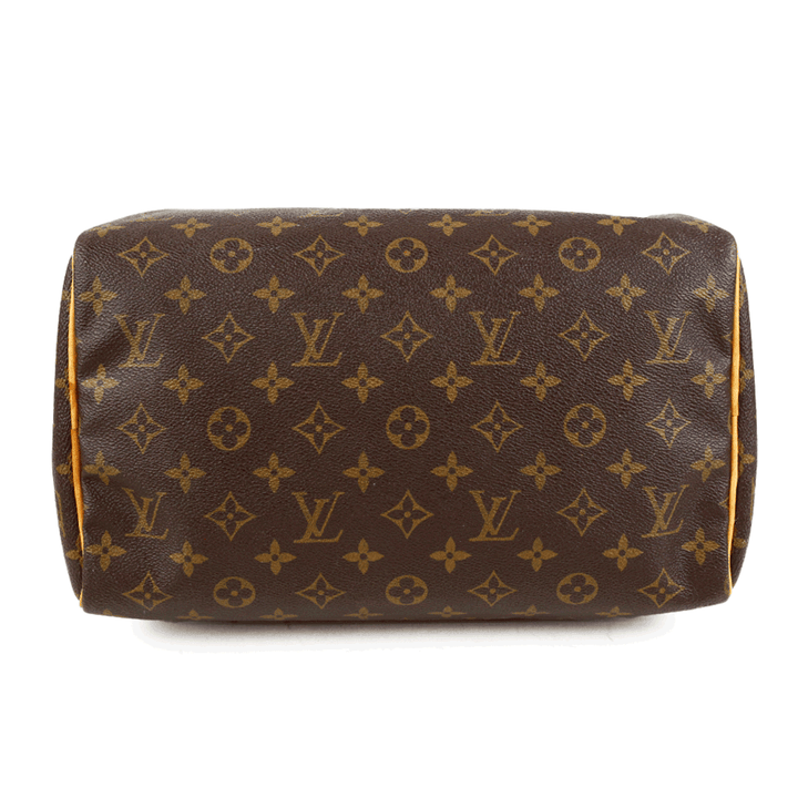 base  view of Louis Vuitton Monogram Speedy 30