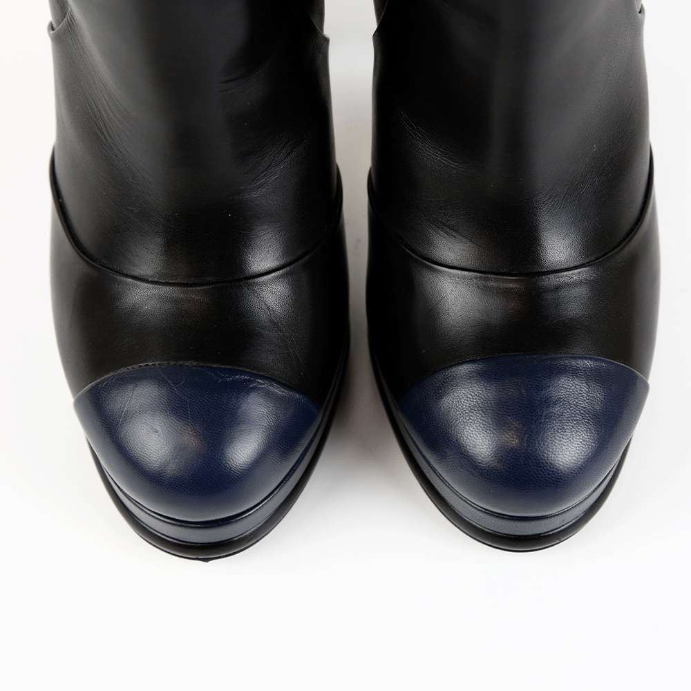 Chanel Black 
Navy Leather 2013 Cap Toe Boots