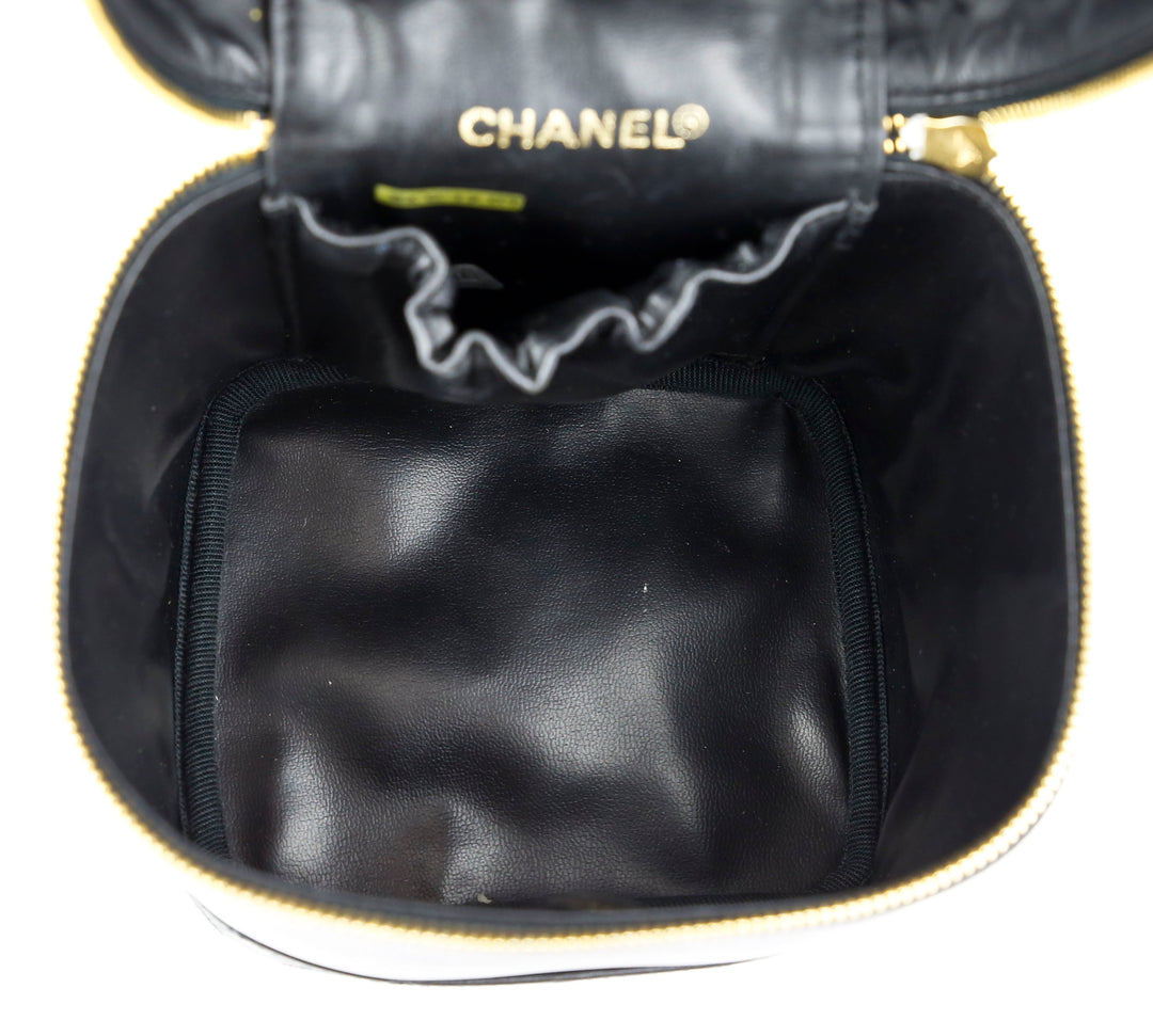 Chanel Black Lambskin Leather Vintage Vanity Case